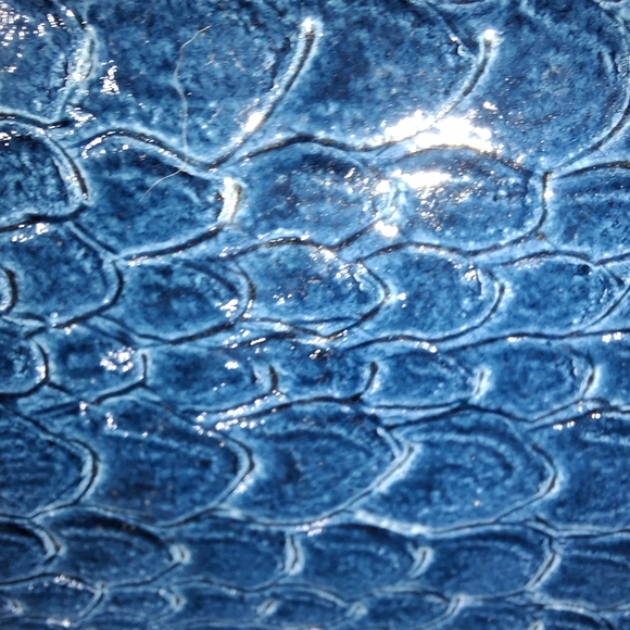 Italian Embosed "Croc" Leather Clutch - Picture 6 of 8